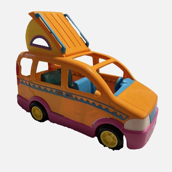 Dora The Explorer 2003 Van - Picture 1 of 11